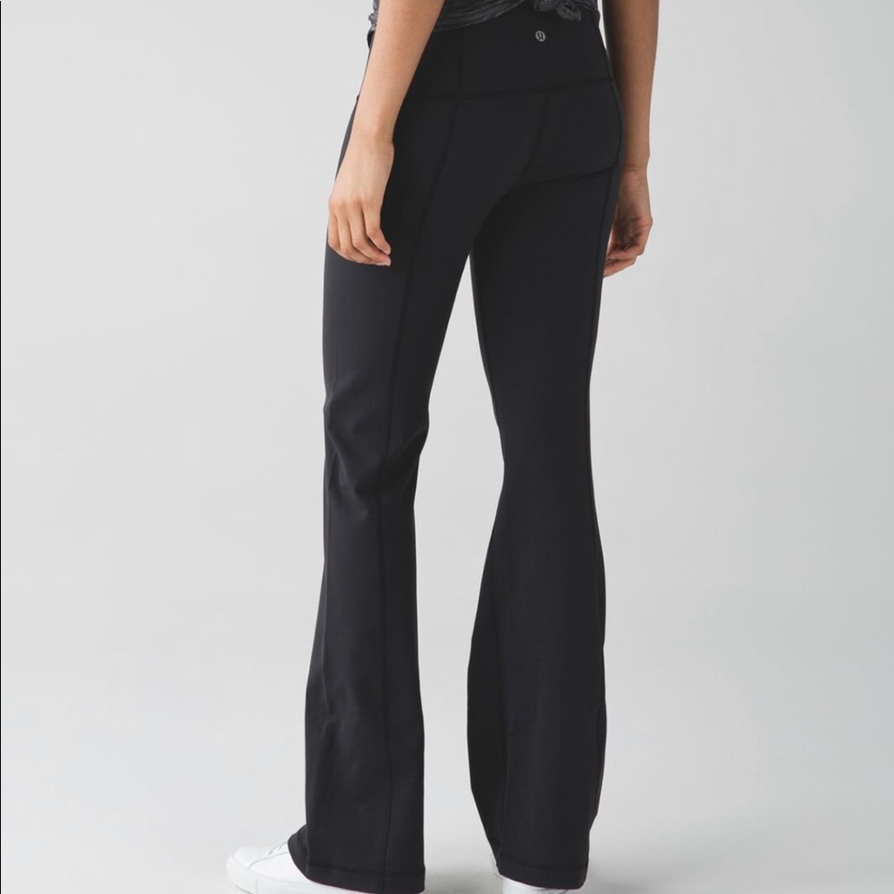 Lulu Lemon Groove Yoga Pant with blue waistband